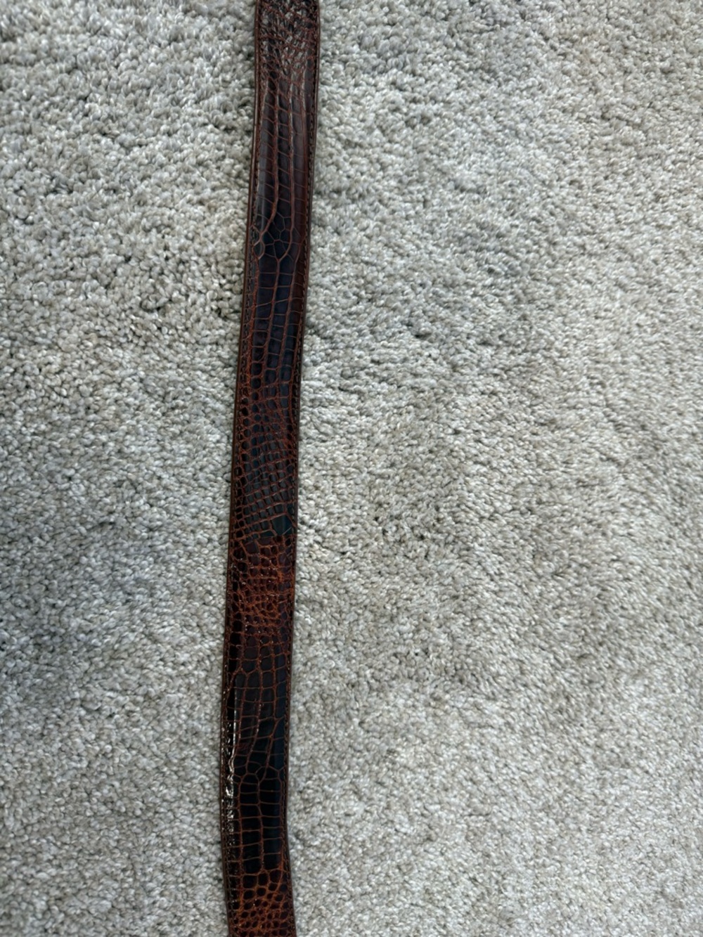 Brown Croc-Embossed Leather Men’s Shoulder Strap